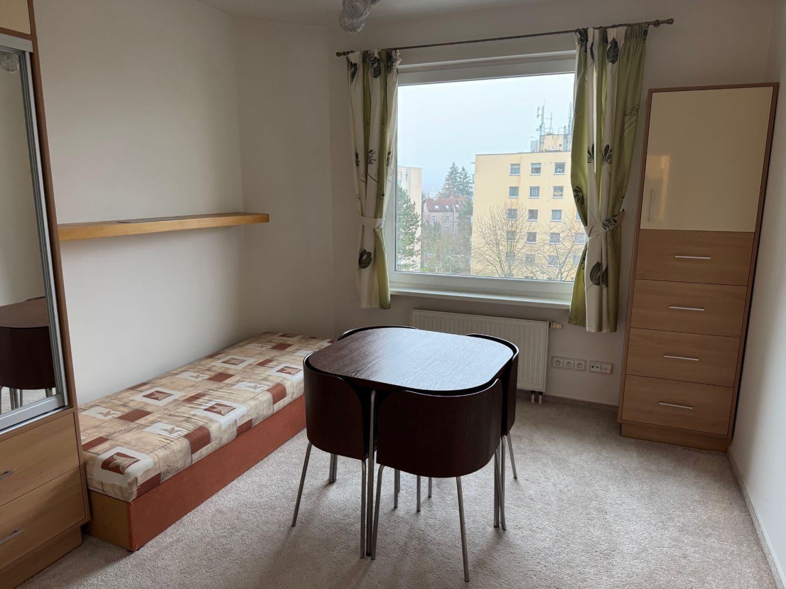 Pronájem bytu 3+1 104 m², Libínská, Praha, Praha Pronájem bytu 3+1 104 m², Libínská, Praha, Praha