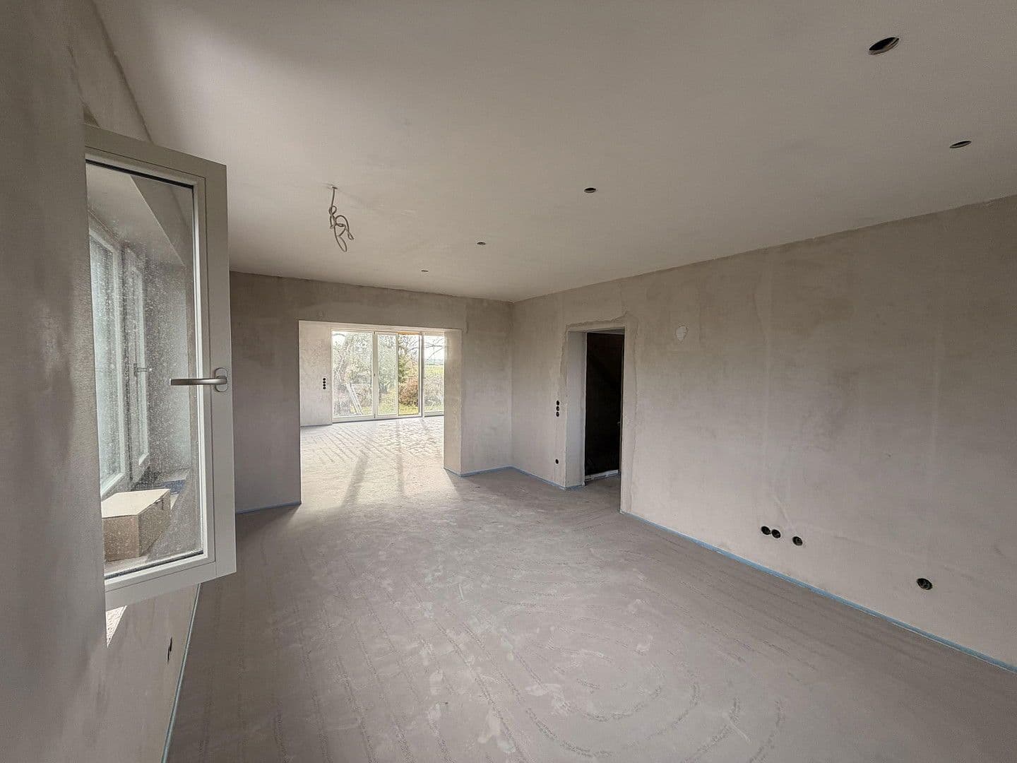 Pronájem domu 150 m², pozemek 500 m², Grenzhof 40, Heidelberg, Bádensko-Württembersko Pronájem domu 150 m², pozemek 500 m², Grenzhof 40, Heidelberg, Bádensko-Württembersko