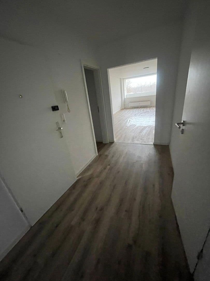 Pronájem bytu 3+1 109 m², Alzeyer Str. 1, Frankfurt, Hessen Pronájem bytu 3+1 109 m², Alzeyer Str. 1, Frankfurt, Hessen