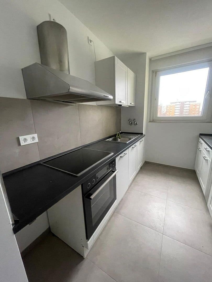 Pronájem bytu 3+1 109 m², Alzeyer Str. 1, Frankfurt, Hessen Pronájem bytu 3+1 109 m², Alzeyer Str. 1, Frankfurt, Hessen