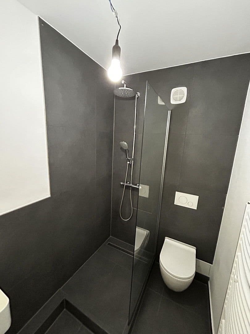 Pronájem bytu 1+1 36 m², Drygalski-Allee 118, München, Bavorsko Pronájem bytu 1+1 36 m², Drygalski-Allee 118, München, Bavorsko