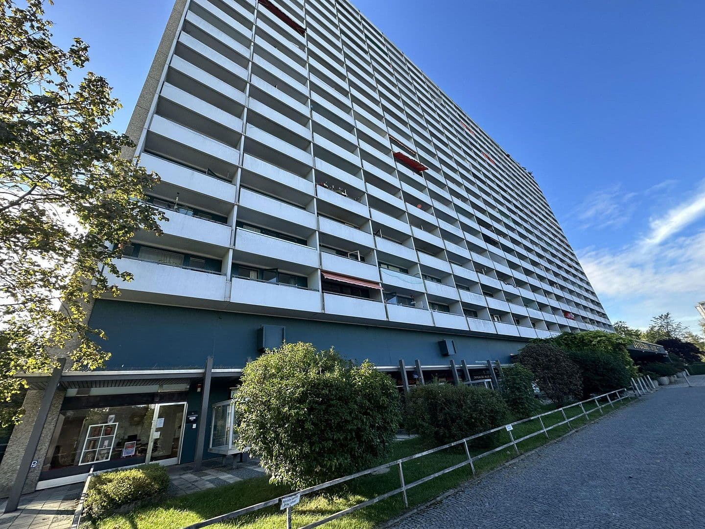 Pronájem bytu 1+1 36 m², Drygalski-Allee 118, München, Bavorsko Pronájem bytu 1+1 36 m², Drygalski-Allee 118, München, Bavorsko