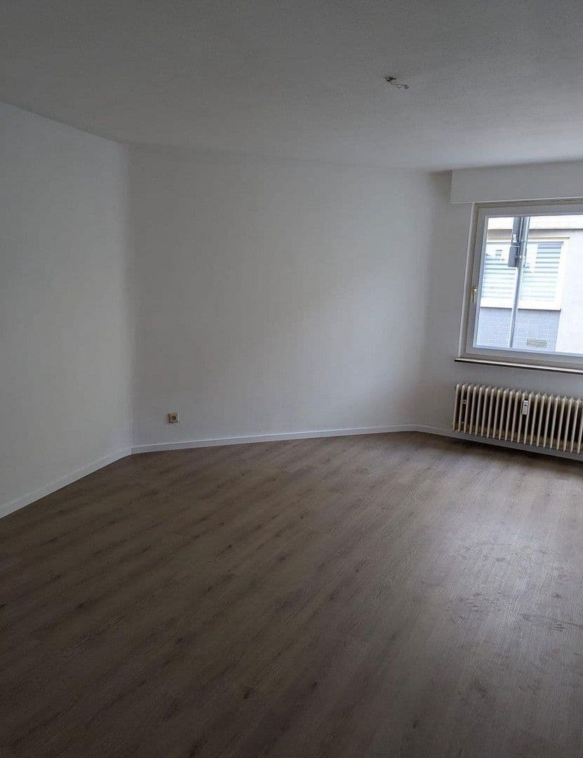 Pronájem bytu 2+1 48 m², Holzgartenstrasse 9, Pforzheim, Bádensko-Württembersko Pronájem bytu 2+1 48 m², Holzgartenstrasse 9, Pforzheim, Bádensko-Württembersko