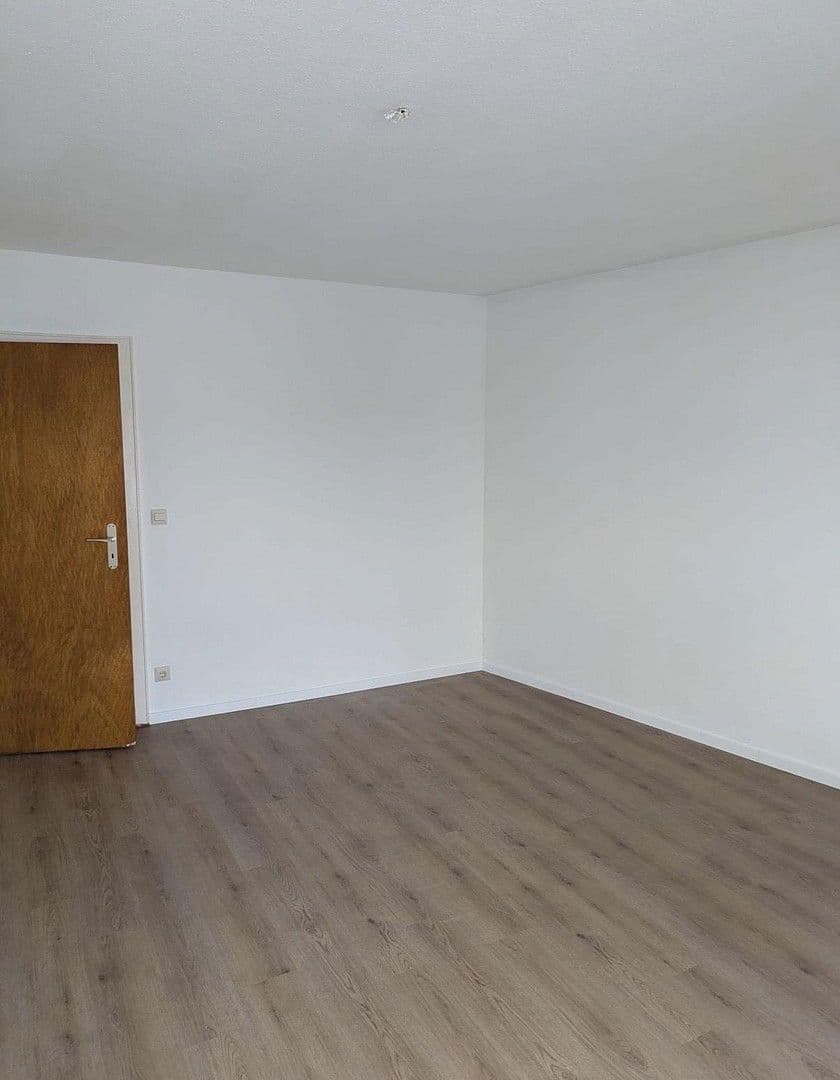 Pronájem bytu 2+1 48 m², Holzgartenstrasse 9, Pforzheim, Bádensko-Württembersko Pronájem bytu 2+1 48 m², Holzgartenstrasse 9, Pforzheim, Bádensko-Württembersko