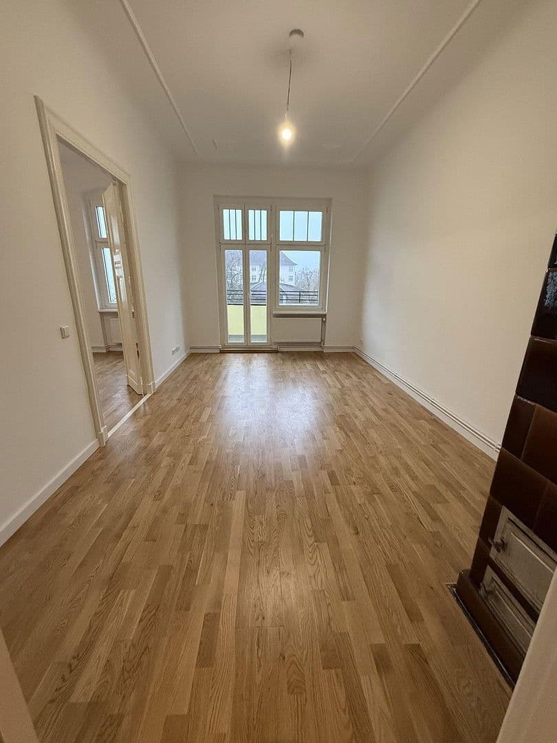 Pronájem bytu 3+1 109 m², Blissestraße, Berlin, Berlín Pronájem bytu 3+1 109 m², Blissestraße, Berlin, Berlín