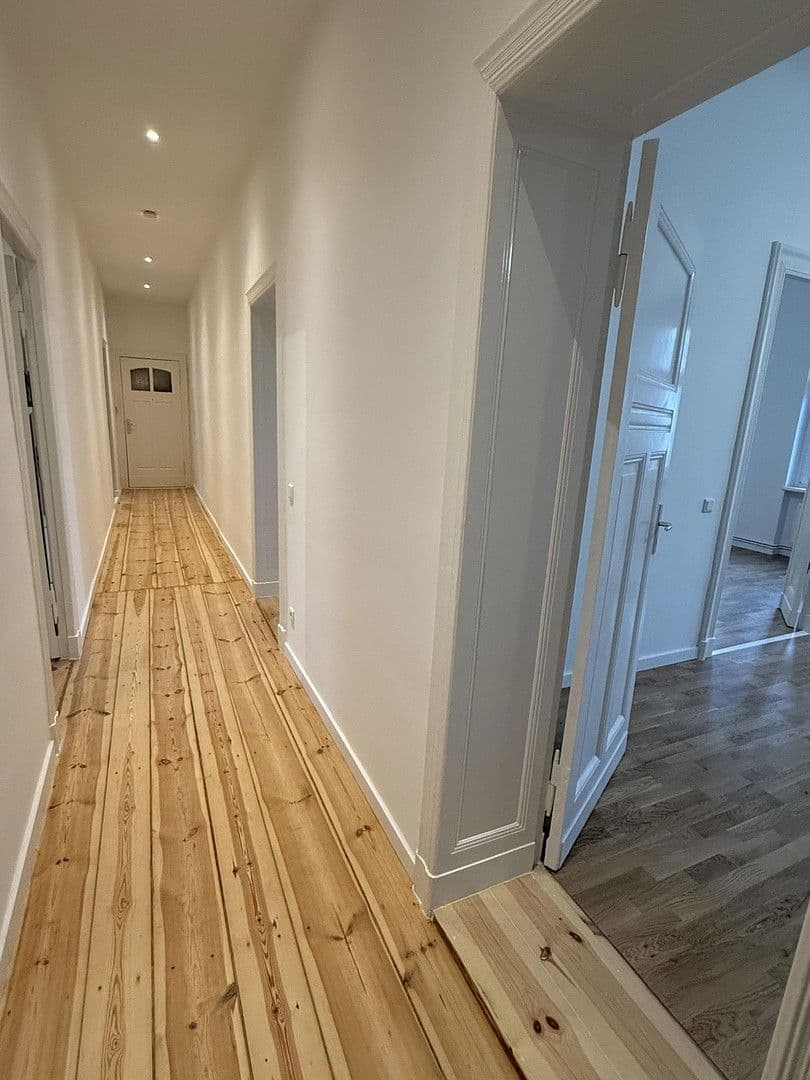 Pronájem bytu 3+1 109 m², Blissestraße, Berlin, Berlín Pronájem bytu 3+1 109 m², Blissestraße, Berlin, Berlín