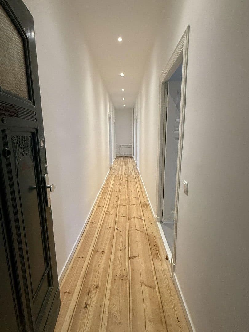 Pronájem bytu 3+1 109 m², Blissestraße, Berlin, Berlín Pronájem bytu 3+1 109 m², Blissestraße, Berlin, Berlín