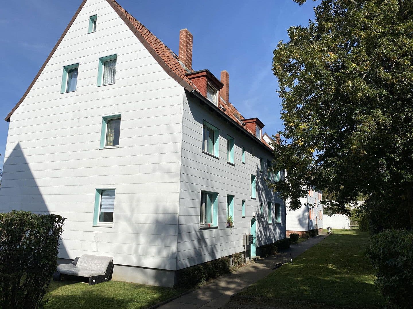 Prodej domu 900 m², pozemek 2.940 m², Weetzer Kirchweg 6, Ronnenberg, Dolní Sasko Prodej domu 900 m², pozemek 2.940 m², Weetzer Kirchweg 6, Ronnenberg, Dolní Sasko