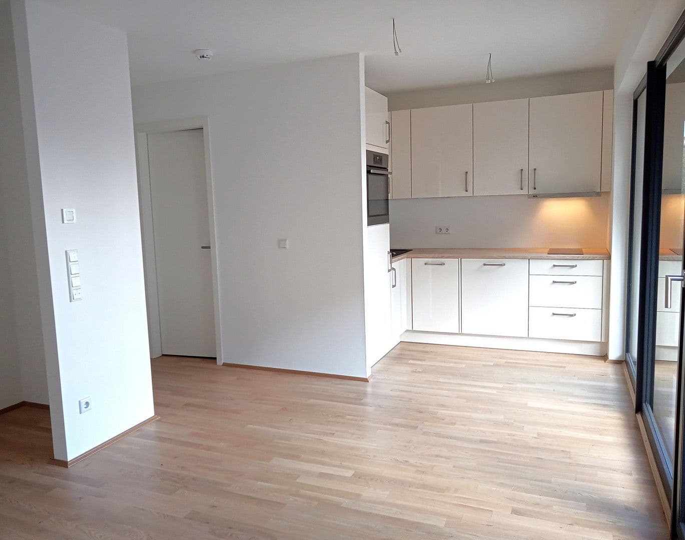 Pronájem bytu 1+1 35 m², Bossestr. 7, Berlin, Berlín Pronájem bytu 1+1 35 m², Bossestr. 7, Berlin, Berlín