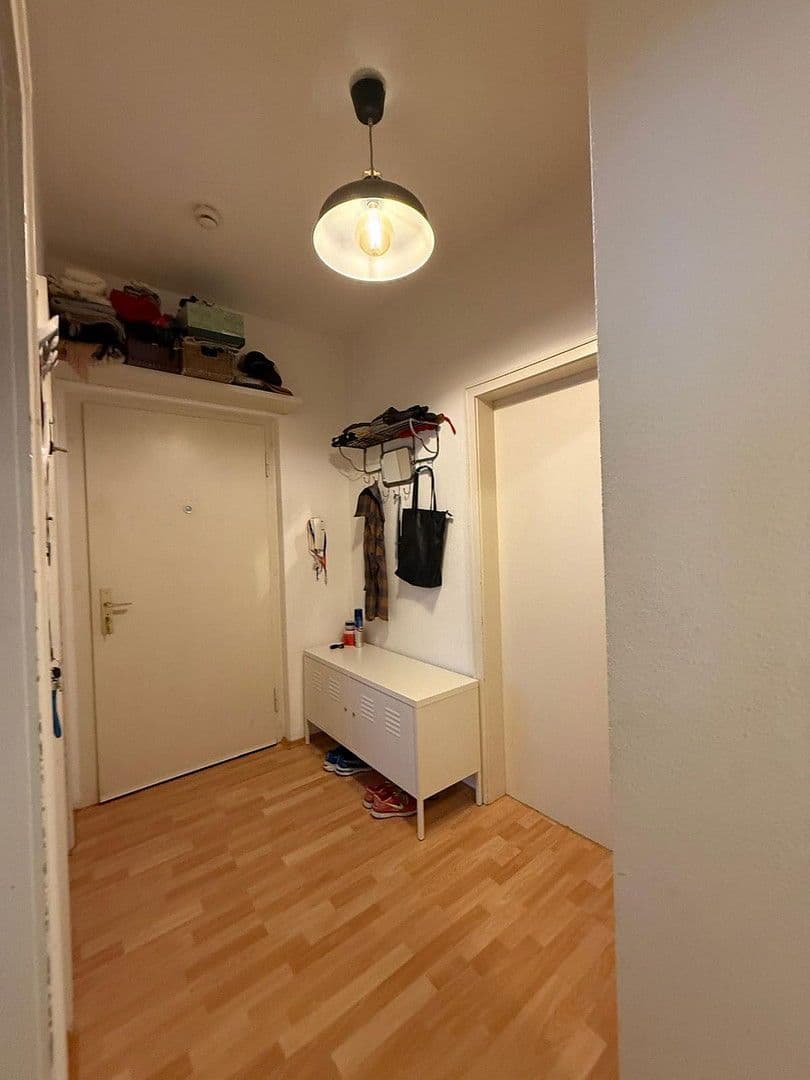 Pronájem bytu 2+1 73 m², Kurfürstenstr. 12-14, Köln, Severní Porýní-Vestfálsko Pronájem bytu 2+1 73 m², Kurfürstenstr. 12-14, Köln, Severní Porýní-Vestfálsko