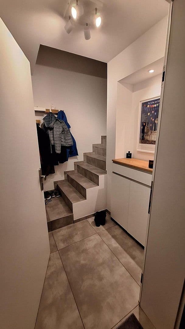 Pronájem bytu 3+1 93 m², Siegburger Straße 44a, Overath, Severní Porýní-Vestfálsko Pronájem bytu 3+1 93 m², Siegburger Straße 44a, Overath, Severní Porýní-Vestfálsko