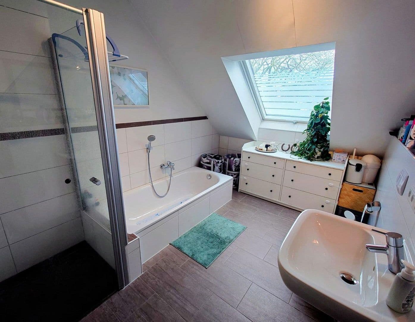 Pronájem bytu 4+1 105 m², Klünersweg 14, Paderborn, Severní Porýní-Vestfálsko Pronájem bytu 4+1 105 m², Klünersweg 14, Paderborn, Severní Porýní-Vestfálsko