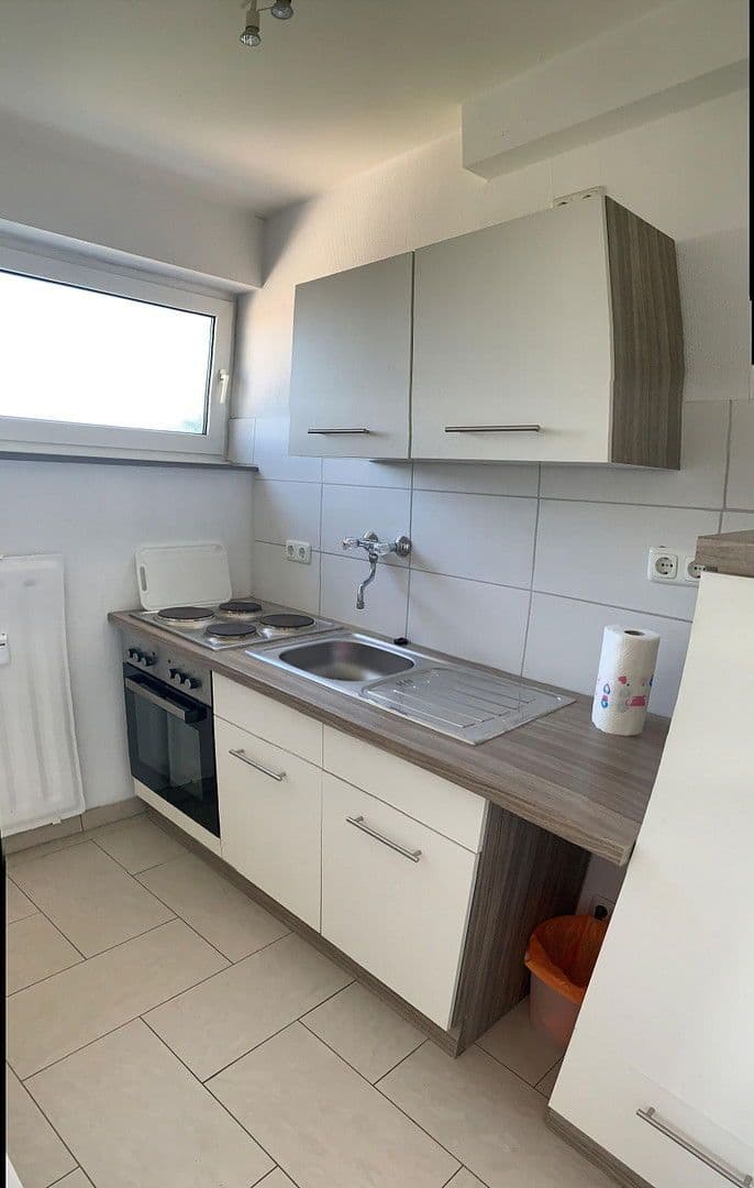 Pronájem bytu 1+kk 34 m², Elzstr. 2, Essen, Severní Porýní-Vestfálsko Pronájem bytu 1+kk 34 m², Elzstr. 2, Essen, Severní Porýní-Vestfálsko