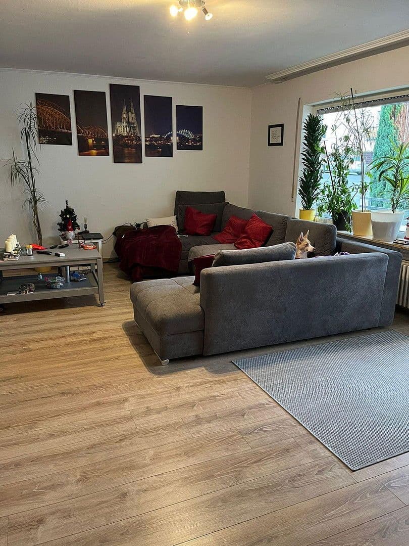 Pronájem bytu 3+1 86 m², Arnsberg, Severní Porýní-Vestfálsko Pronájem bytu 3+1 86 m², Arnsberg, Severní Porýní-Vestfálsko