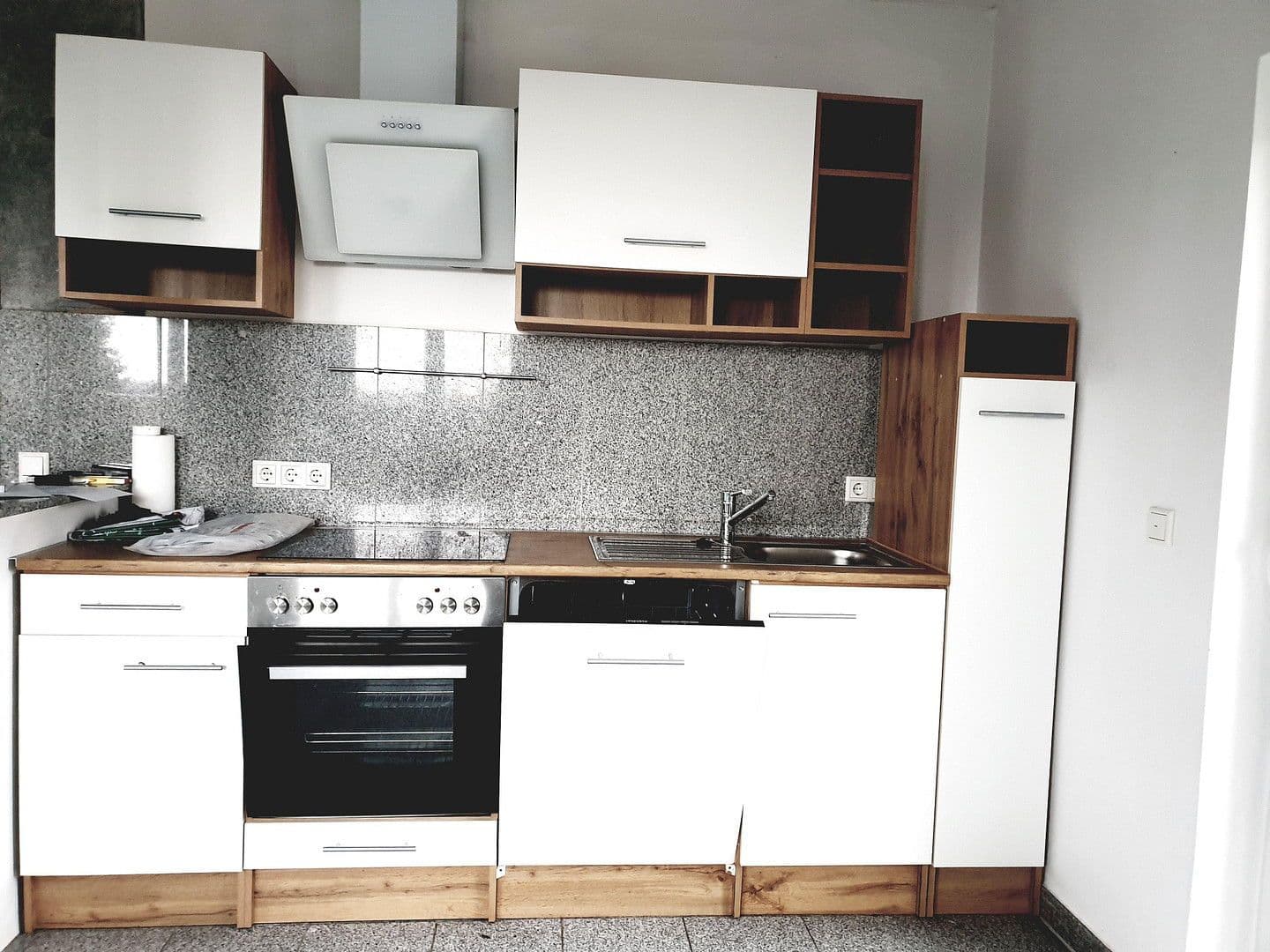 Prodej bytu 3+1 85 m², Langenfeld (Rheinland), Severní Porýní-Vestfálsko Prodej bytu 3+1 85 m², Langenfeld (Rheinland), Severní Porýní-Vestfálsko