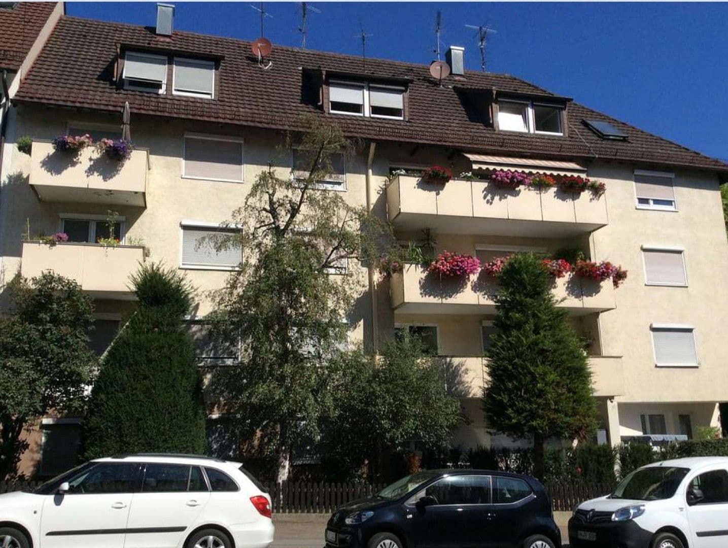 Pronájem bytu 2+1 53 m², Stuttgart, Bádensko-Württembersko Pronájem bytu 2+1 53 m², Stuttgart, Bádensko-Württembersko
