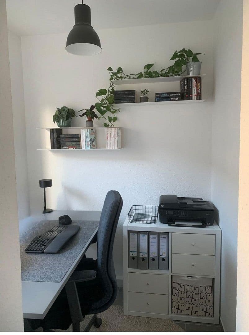 Pronájem bytu 2+1 61 m², Brandgasse 10, Stuttgart, Bádensko-Württembersko Pronájem bytu 2+1 61 m², Brandgasse 10, Stuttgart, Bádensko-Württembersko