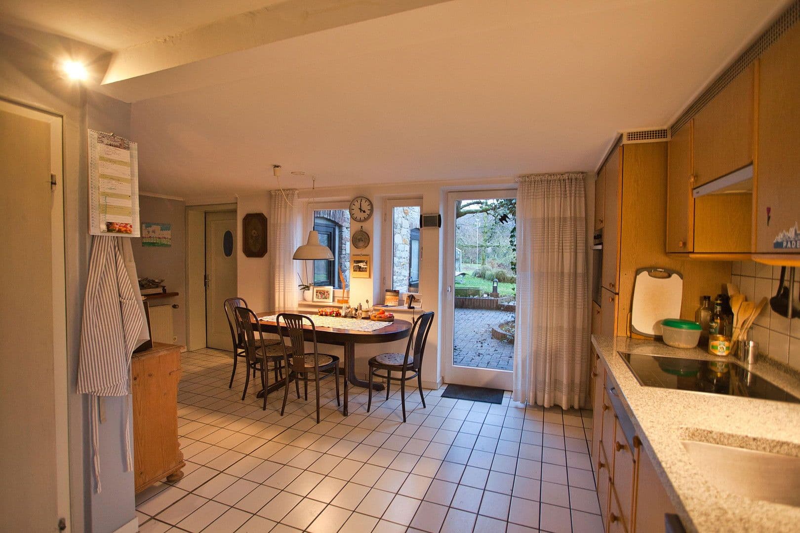 Prodej domu 191 m², pozemek 1.254 m², Im Knick 9, Paderborn, Severní Porýní-Vestfálsko Prodej domu 191 m², pozemek 1.254 m², Im Knick 9, Paderborn, Severní Porýní-Vestfálsko