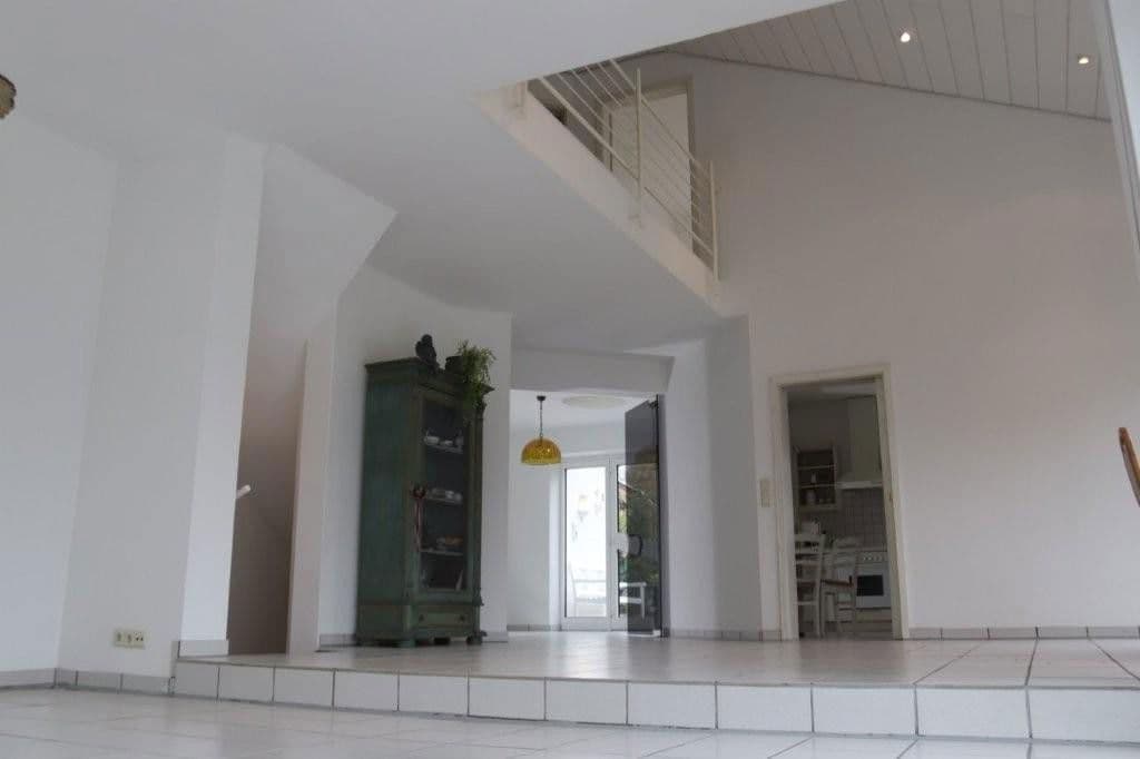 Prodej domu 202 m², pozemek 990 m², Paderborn, Severní Porýní-Vestfálsko Prodej domu 202 m², pozemek 990 m², Paderborn, Severní Porýní-Vestfálsko