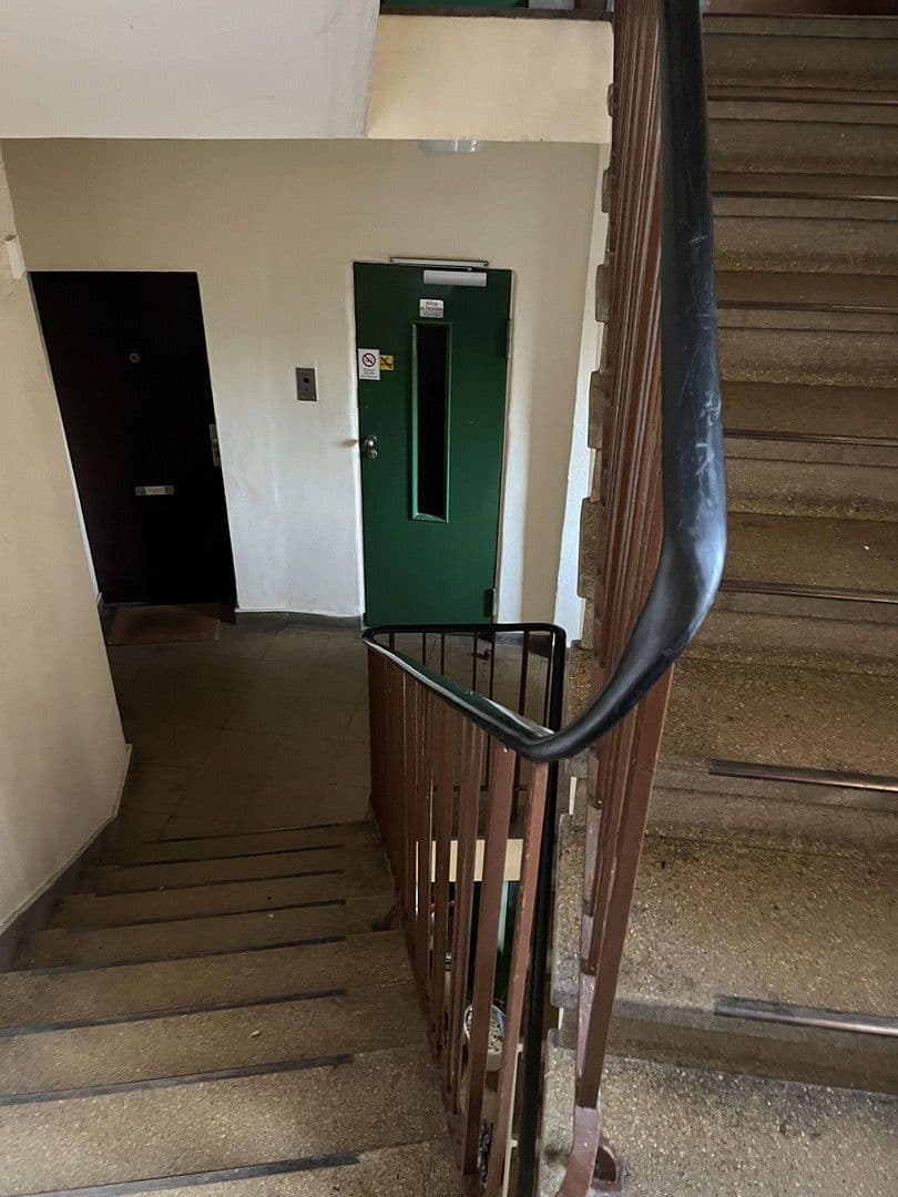 Prodej bytu 2+1 57 m², Eosander Str.36, Berlin, Berlín Prodej bytu 2+1 57 m², Eosander Str.36, Berlin, Berlín