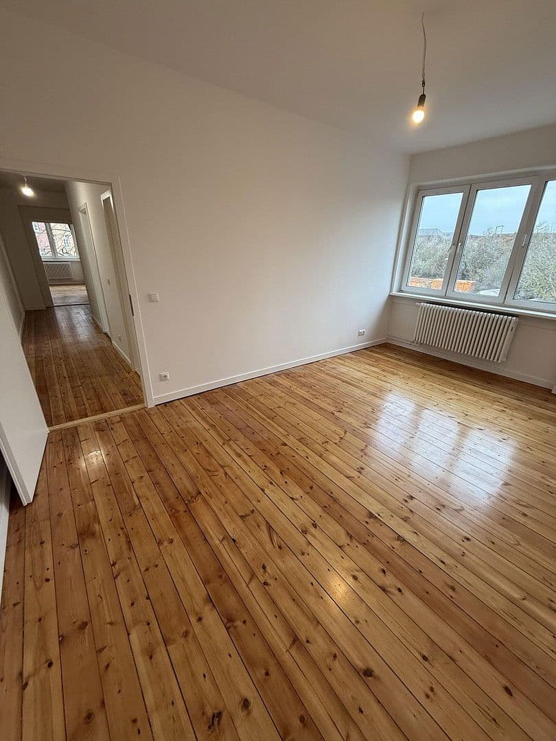 Pronájem bytu 5+1 105 m², Schlangenbader Straße, Berlin, Berlín Pronájem bytu 5+1 105 m², Schlangenbader Straße, Berlin, Berlín