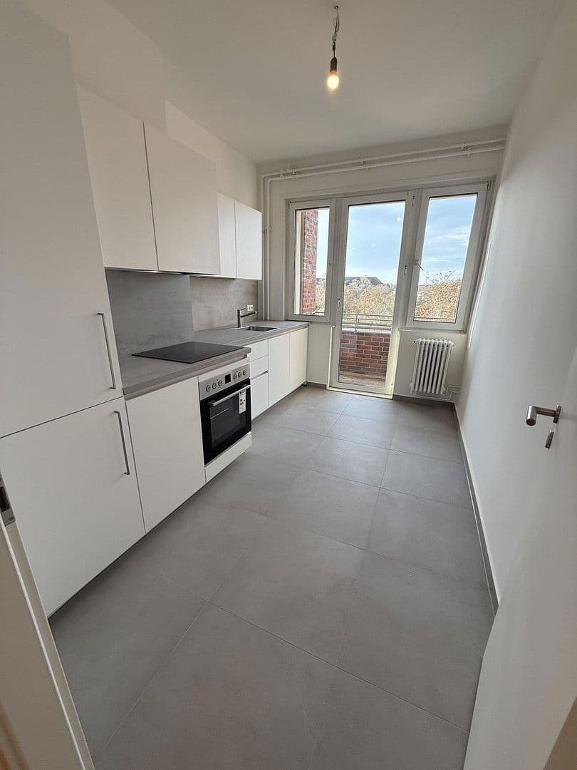 Pronájem bytu 5+1 105 m², Schlangenbader Straße, Berlin, Berlín Pronájem bytu 5+1 105 m², Schlangenbader Straße, Berlin, Berlín