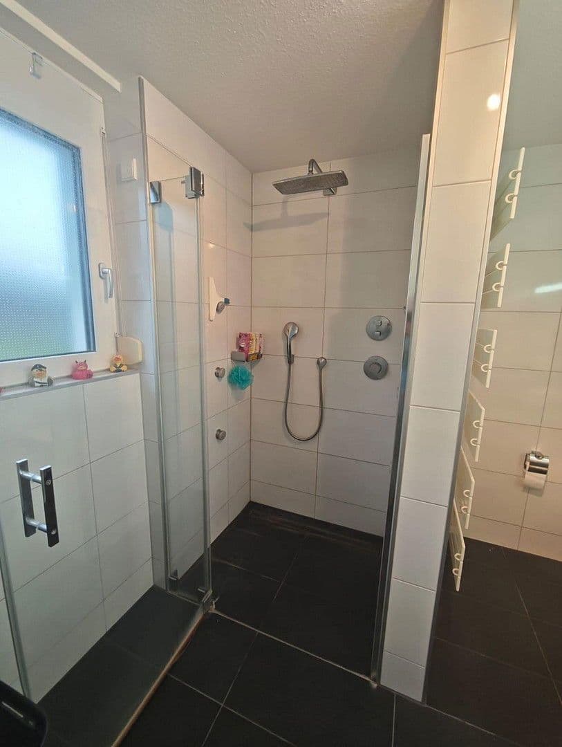 Prodej bytu 4+1 120 m², Kernerstr. 5/1, Holzgerlingen, Bádensko-Württembersko Prodej bytu 4+1 120 m², Kernerstr. 5/1, Holzgerlingen, Bádensko-Württembersko