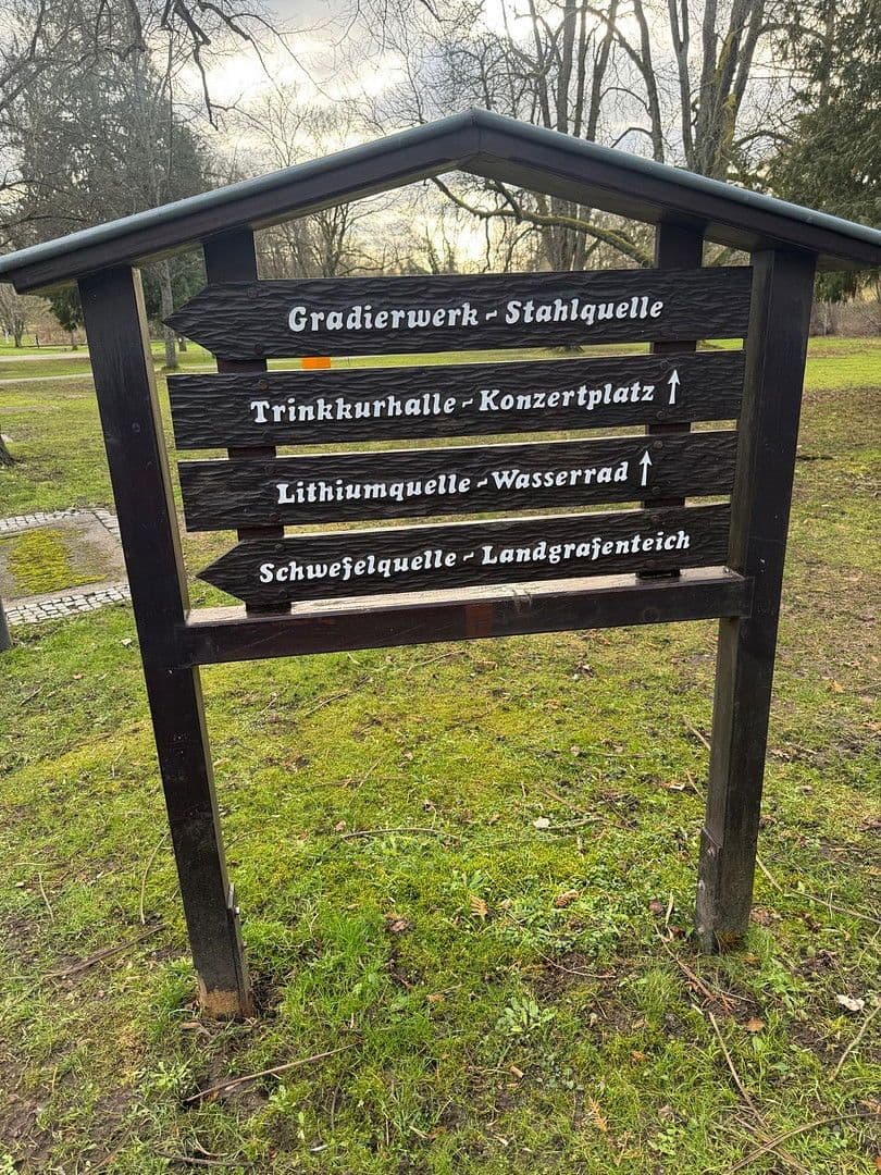 Prodej domu 7.645 m², pozemek 10.000 m², Nidda, Hessen Prodej domu 7.645 m², pozemek 10.000 m², Nidda, Hessen