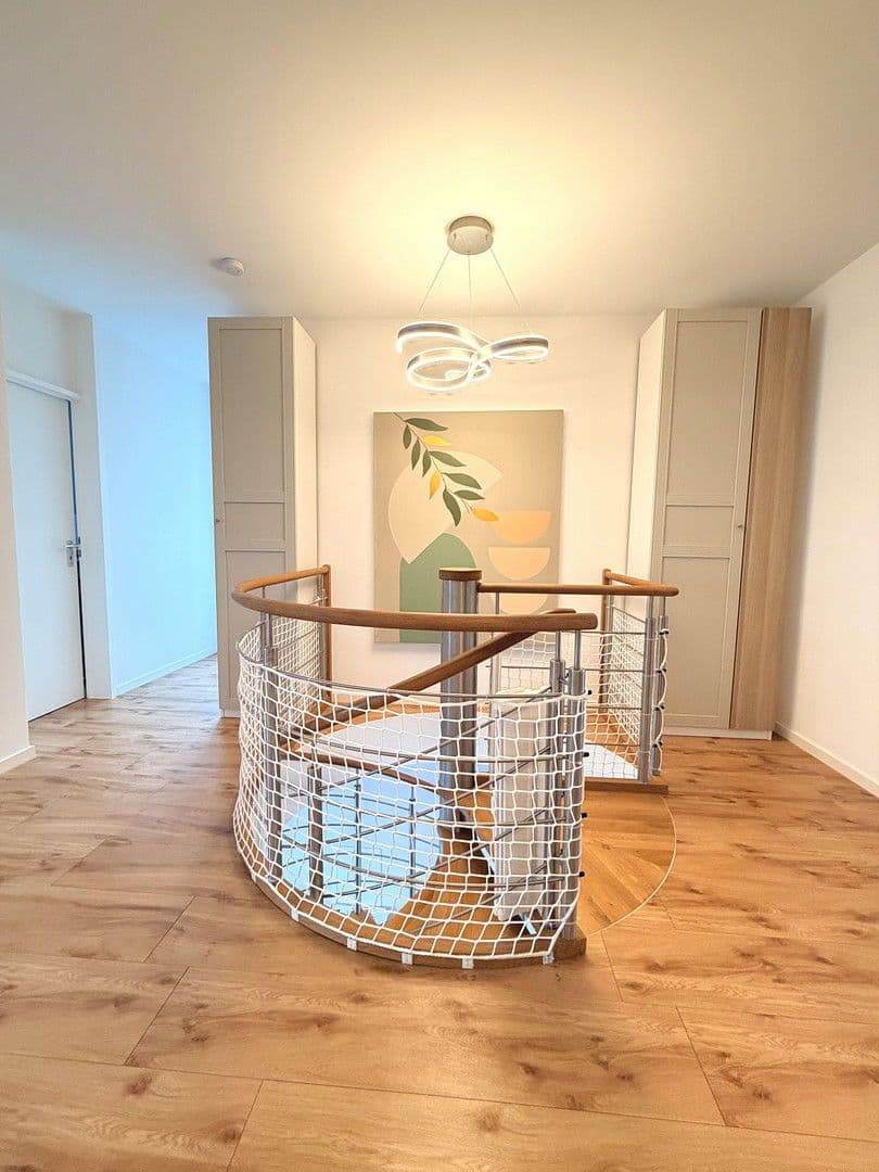 Prodej bytu 5+1 178 m², Bonn, Severní Porýní-Vestfálsko Prodej bytu 5+1 178 m², Bonn, Severní Porýní-Vestfálsko
