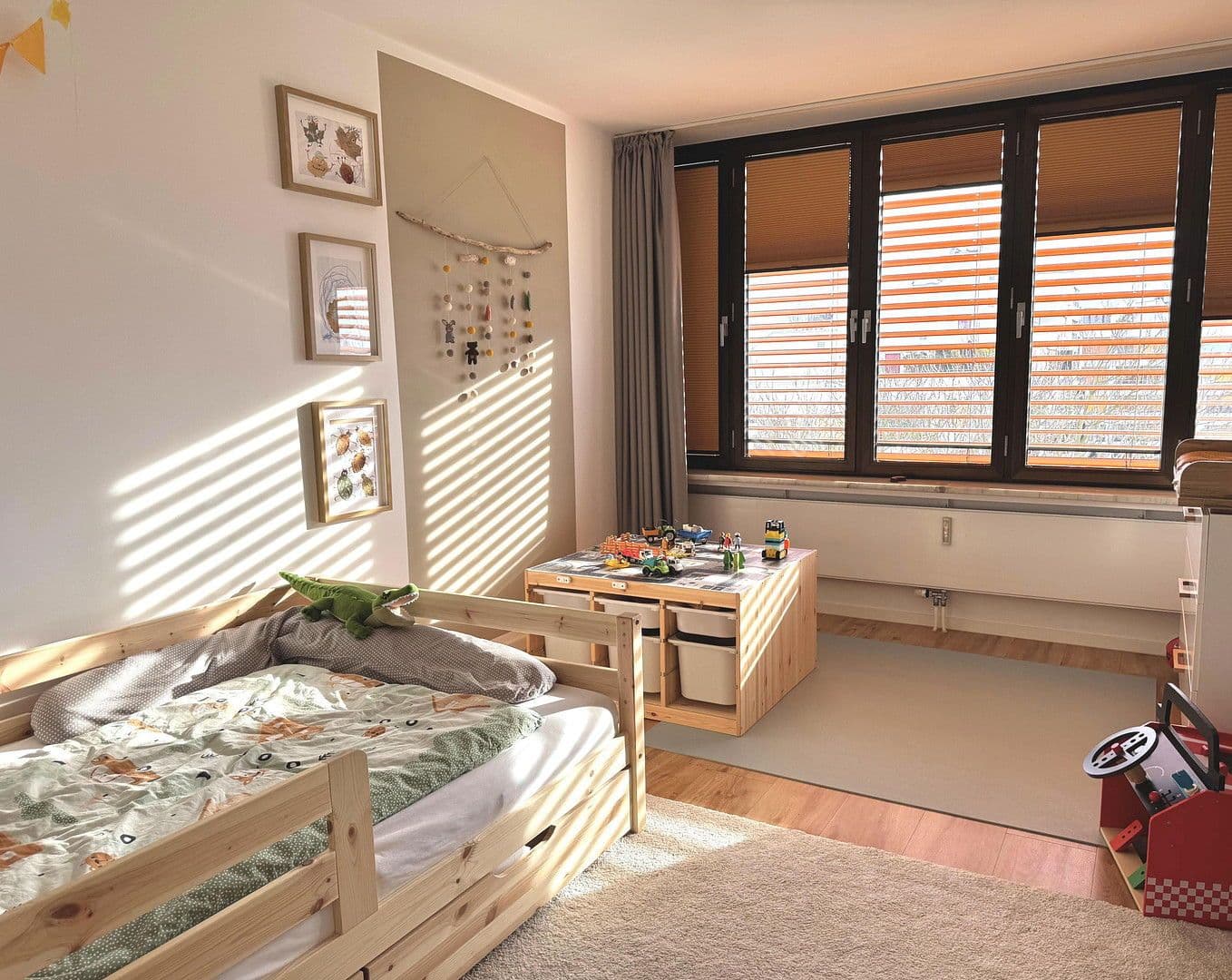 Prodej bytu 5+1 178 m², Bonn, Severní Porýní-Vestfálsko Prodej bytu 5+1 178 m², Bonn, Severní Porýní-Vestfálsko