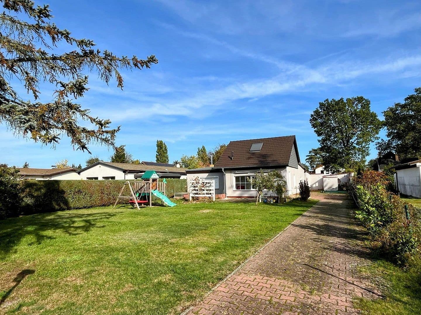 Prodej domu 102 m², pozemek 765 m², Oberhofer Straße 62, Oranienburg, Braniborsko Prodej domu 102 m², pozemek 765 m², Oberhofer Straße 62, Oranienburg, Braniborsko