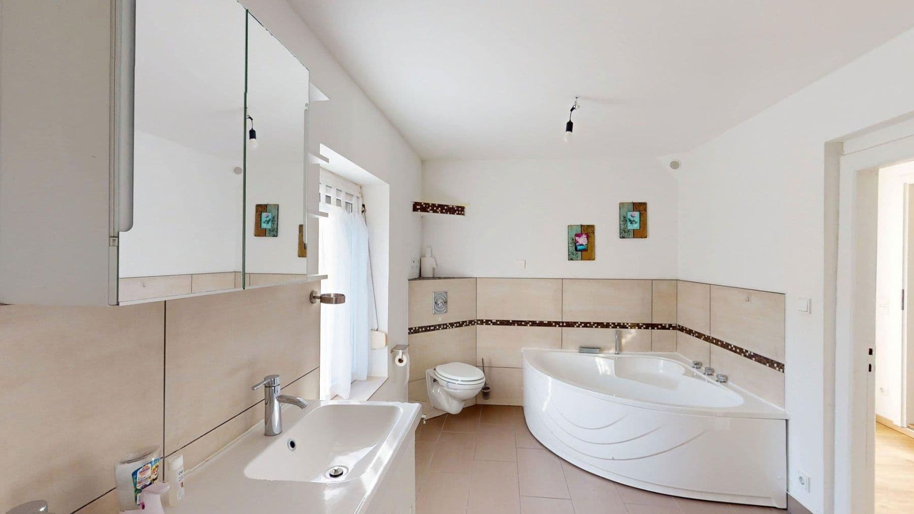 Prodej domu 102 m², pozemek 765 m², Oberhofer Straße 62, Oranienburg, Braniborsko Prodej domu 102 m², pozemek 765 m², Oberhofer Straße 62, Oranienburg, Braniborsko