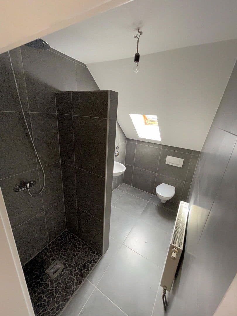 Pronájem bytu 4+kk 193 m², Bergstraße 16, Carlsberg, Porýní-Falc Pronájem bytu 4+kk 193 m², Bergstraße 16, Carlsberg, Porýní-Falc