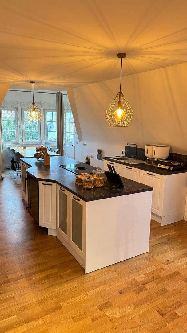 Pronájem bytu 4+kk 193 m², Bergstraße 16, Carlsberg, Porýní-Falc Pronájem bytu 4+kk 193 m², Bergstraße 16, Carlsberg, Porýní-Falc