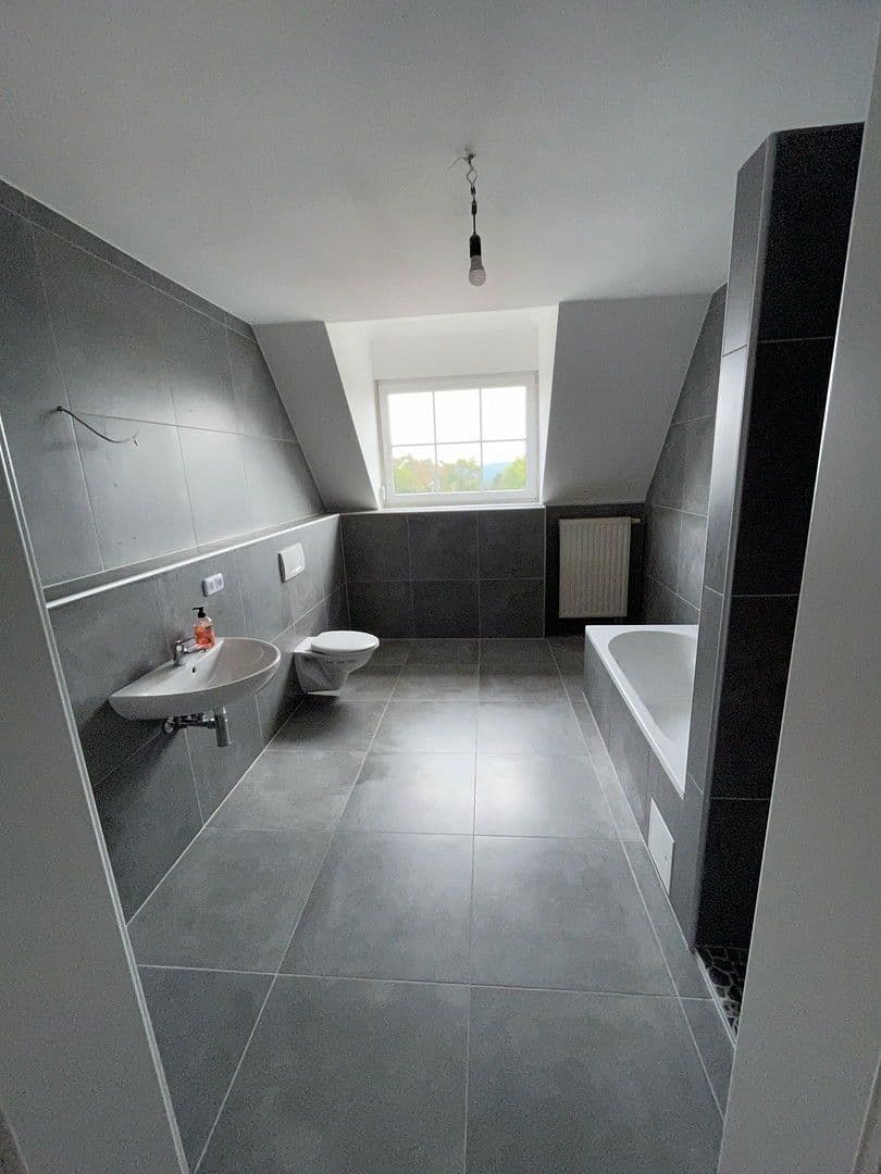 Pronájem bytu 4+kk 193 m², Bergstraße 16, Carlsberg, Porýní-Falc Pronájem bytu 4+kk 193 m², Bergstraße 16, Carlsberg, Porýní-Falc