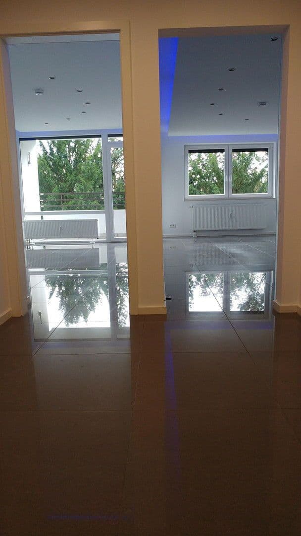 Pronájem bytu 2+1 60 m², Am Schenkenfeld 21 97209 Veitshöchheim, Veitshöchheim, Bavorsko Pronájem bytu 2+1 60 m², Am Schenkenfeld 21 97209 Veitshöchheim, Veitshöchheim, Bavorsko