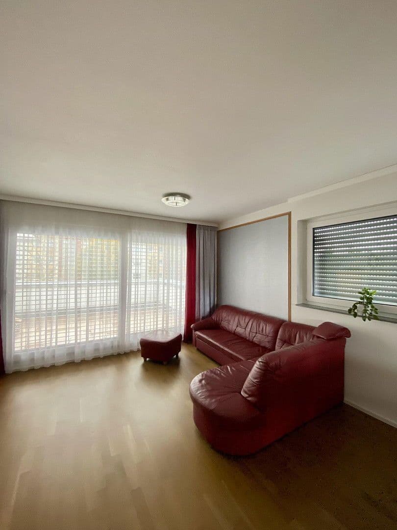 Pronájem bytu 4+kk 120 m², Heilbronn, Bádensko-Württembersko Pronájem bytu 4+kk 120 m², Heilbronn, Bádensko-Württembersko