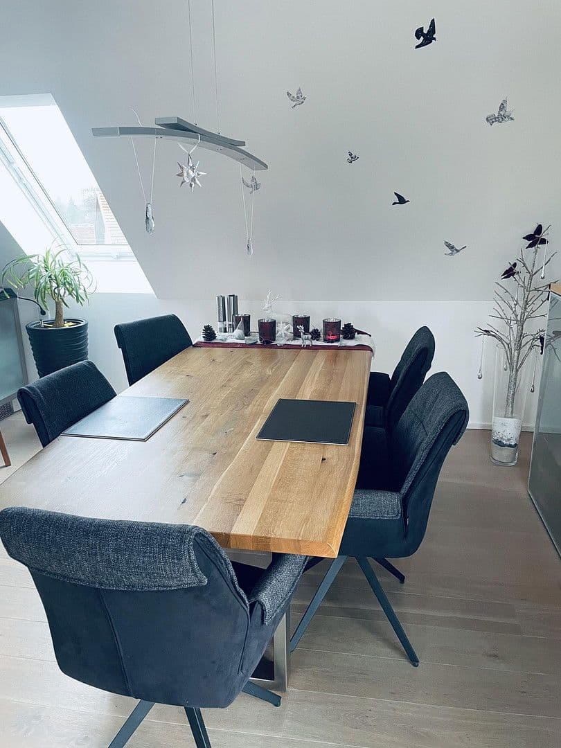 Prodej bytu 3+1 105 m², Markt Schwaben, Bavorsko Prodej bytu 3+1 105 m², Markt Schwaben, Bavorsko