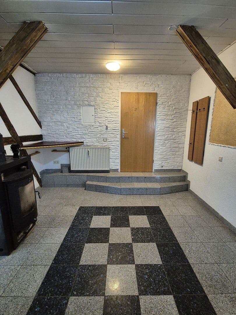 Pronájem bytu 4+kk 90 m², Ebinger Straße 112/1, Burladingen, Bádensko-Württembersko Pronájem bytu 4+kk 90 m², Ebinger Straße 112/1, Burladingen, Bádensko-Württembersko