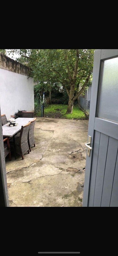 Pronájem bytu 1+kk 44 m², Sudstraße 12, Saarbrücken, Země Sársko Pronájem bytu 1+kk 44 m², Sudstraße 12, Saarbrücken, Země Sársko