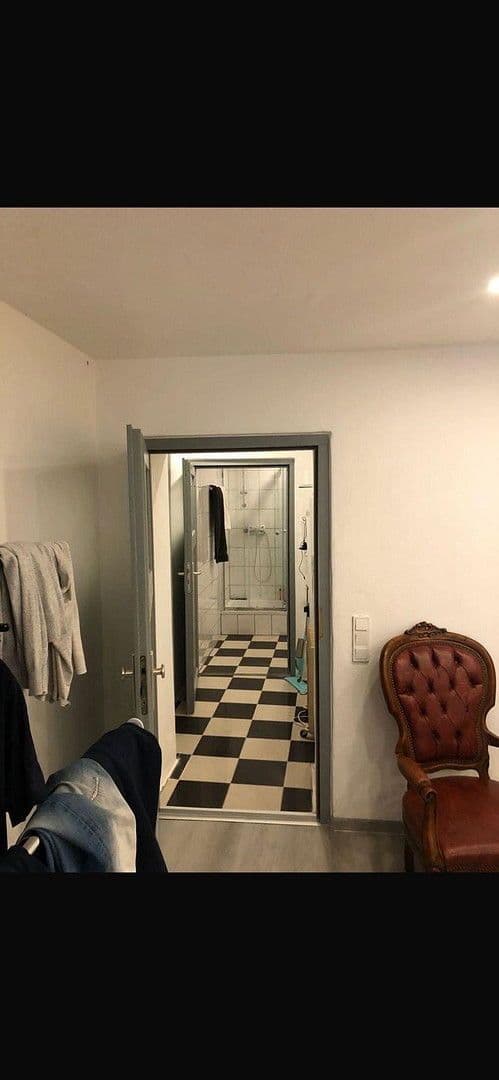 Pronájem bytu 1+kk 44 m², Sudstraße 12, Saarbrücken, Země Sársko Pronájem bytu 1+kk 44 m², Sudstraße 12, Saarbrücken, Země Sársko