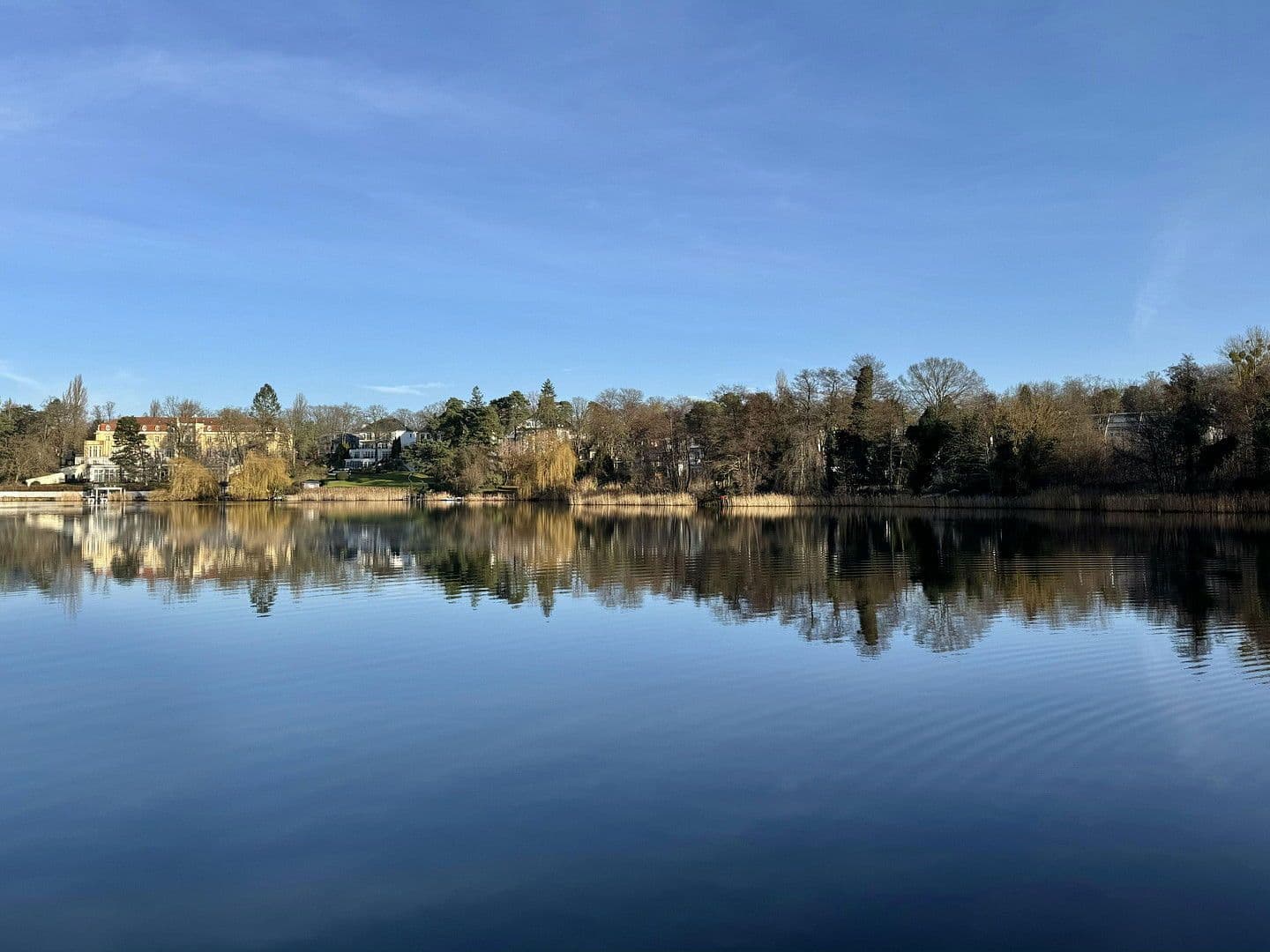 Prodej bytu 4+1 110 m², Berlin, Berlín Prodej bytu 4+1 110 m², Berlin, Berlín