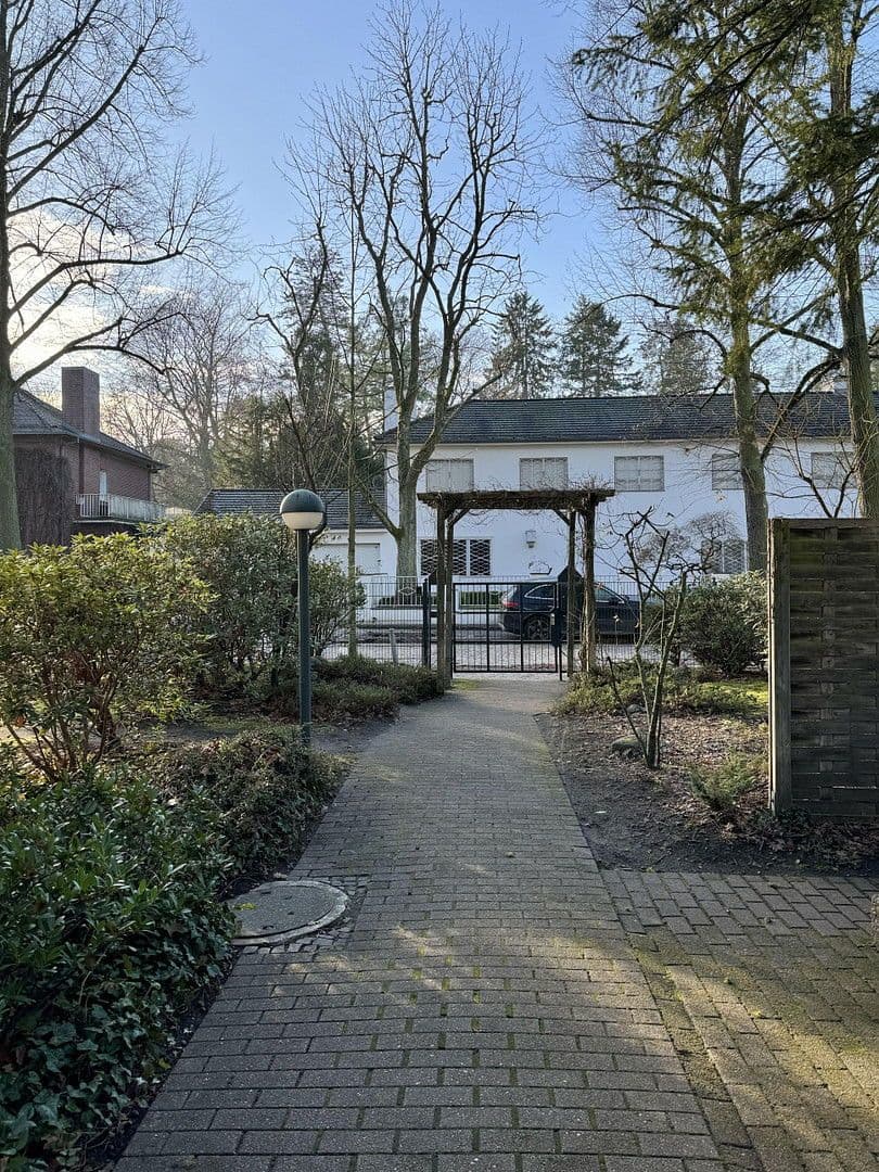 Prodej bytu 4+1 110 m², Berlin, Berlín Prodej bytu 4+1 110 m², Berlin, Berlín