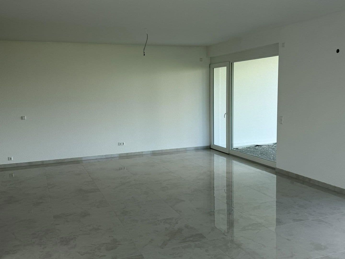 Pronájem bytu 3+1 127 m², Thomas-Schreiber-Weg 3, Bad Mergentheim, Bádensko-Württembersko Pronájem bytu 3+1 127 m², Thomas-Schreiber-Weg 3, Bad Mergentheim, Bádensko-Württembersko