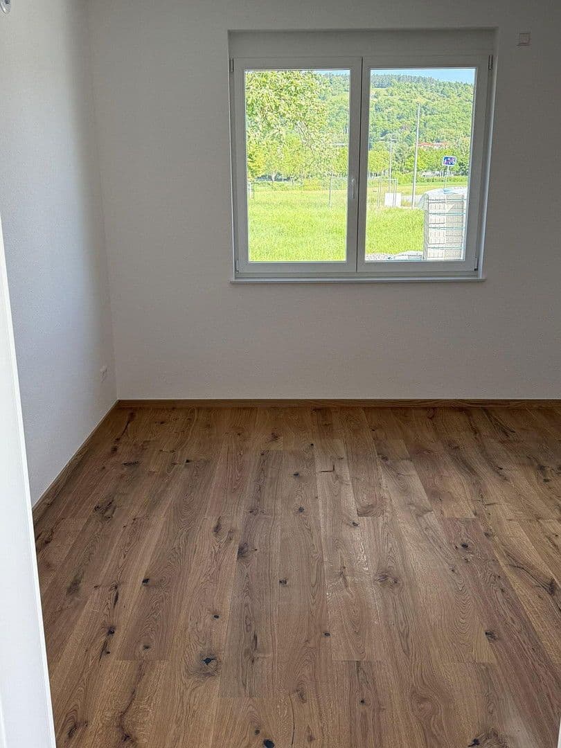 Pronájem bytu 3+1 127 m², Thomas-Schreiber-Weg 3, Bad Mergentheim, Bádensko-Württembersko Pronájem bytu 3+1 127 m², Thomas-Schreiber-Weg 3, Bad Mergentheim, Bádensko-Württembersko