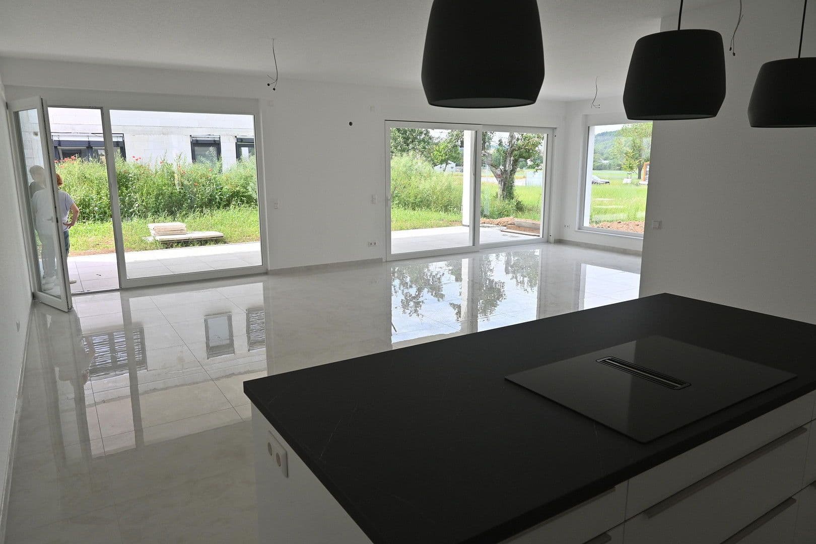 Pronájem bytu 3+1 127 m², Thomas-Schreiber-Weg 3, Bad Mergentheim, Bádensko-Württembersko Pronájem bytu 3+1 127 m², Thomas-Schreiber-Weg 3, Bad Mergentheim, Bádensko-Württembersko