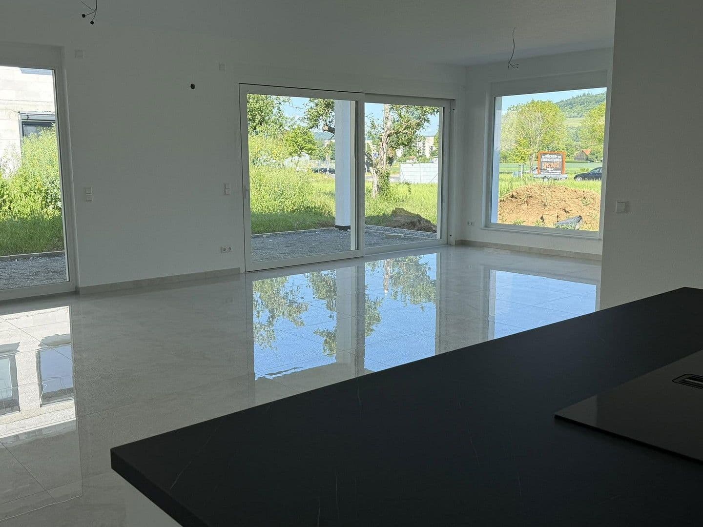 Pronájem bytu 3+1 127 m², Thomas-Schreiber-Weg 3, Bad Mergentheim, Bádensko-Württembersko Pronájem bytu 3+1 127 m², Thomas-Schreiber-Weg 3, Bad Mergentheim, Bádensko-Württembersko