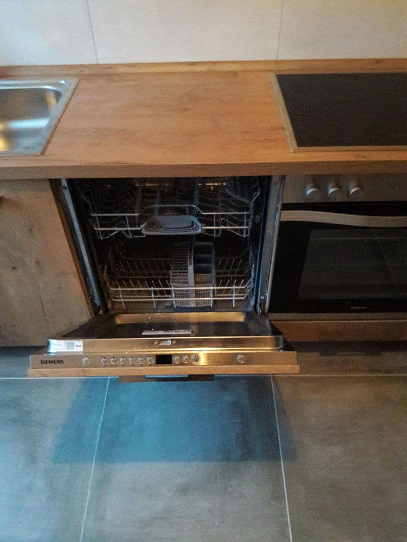 Pronájem bytu 2+1 80 m², Faulensiek 35, Porta Westfalica, Severní Porýní-Vestfálsko Pronájem bytu 2+1 80 m², Faulensiek 35, Porta Westfalica, Severní Porýní-Vestfálsko