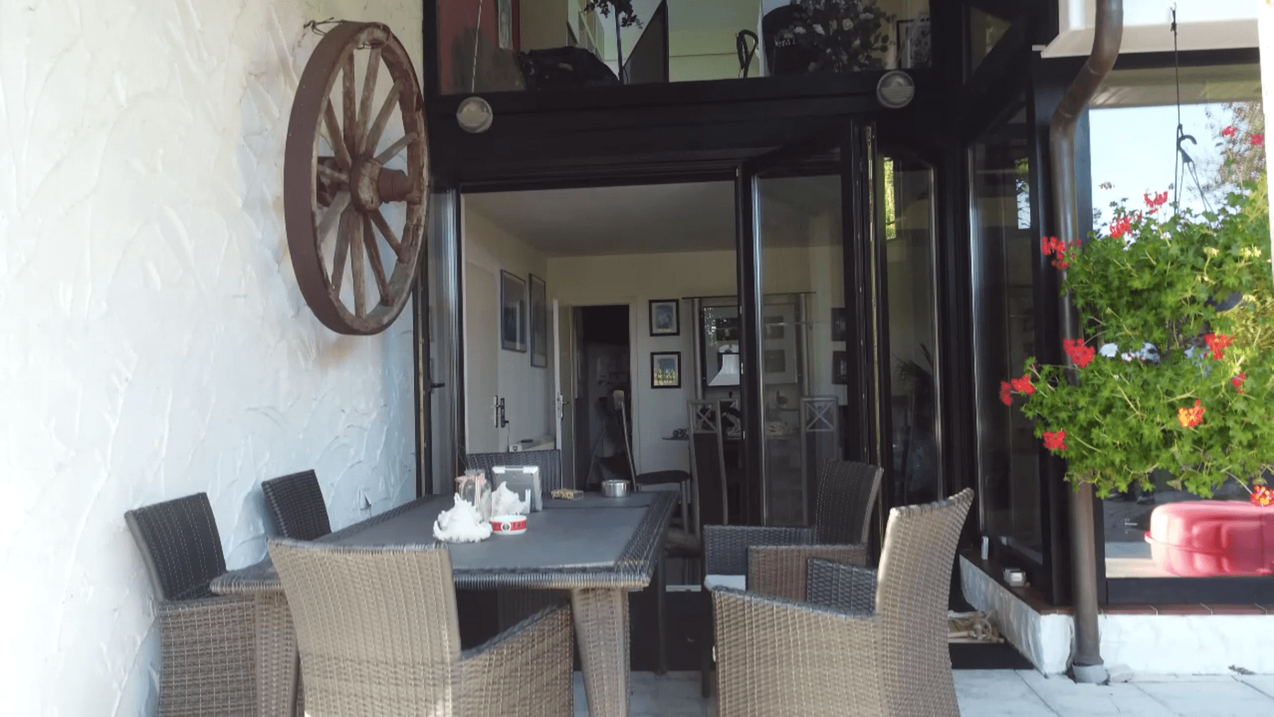 Prodej domu 236 m², pozemek 1.354 m², Wittmund, Dolní Sasko Prodej domu 236 m², pozemek 1.354 m², Wittmund, Dolní Sasko