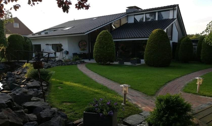 Prodej domu 236 m², pozemek 1.354 m², Wittmund, Dolní Sasko Prodej domu 236 m², pozemek 1.354 m², Wittmund, Dolní Sasko